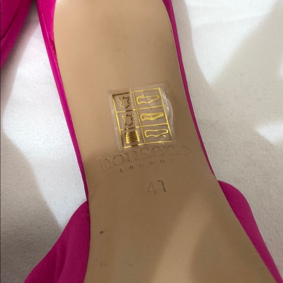 Barbie Pink House of CB Shoes - Picture 6 of 7